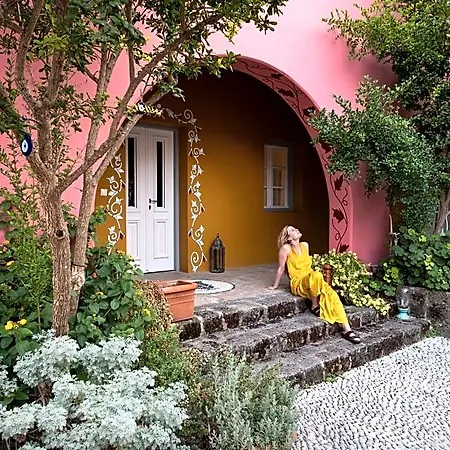 Готель Saint Artemios Boutique