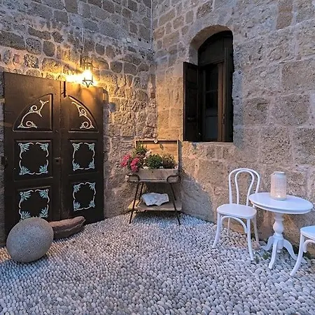 Готель Saint Artemios Boutique Rhodes City